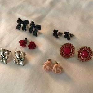 Set of multiple earring studs